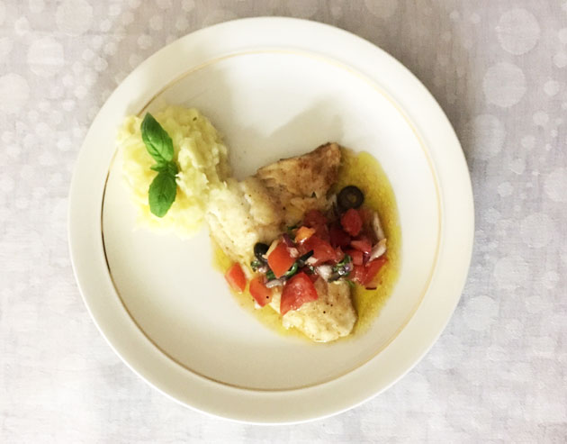 Paistettu kuha ja mainio tomaatti-oliivikastike