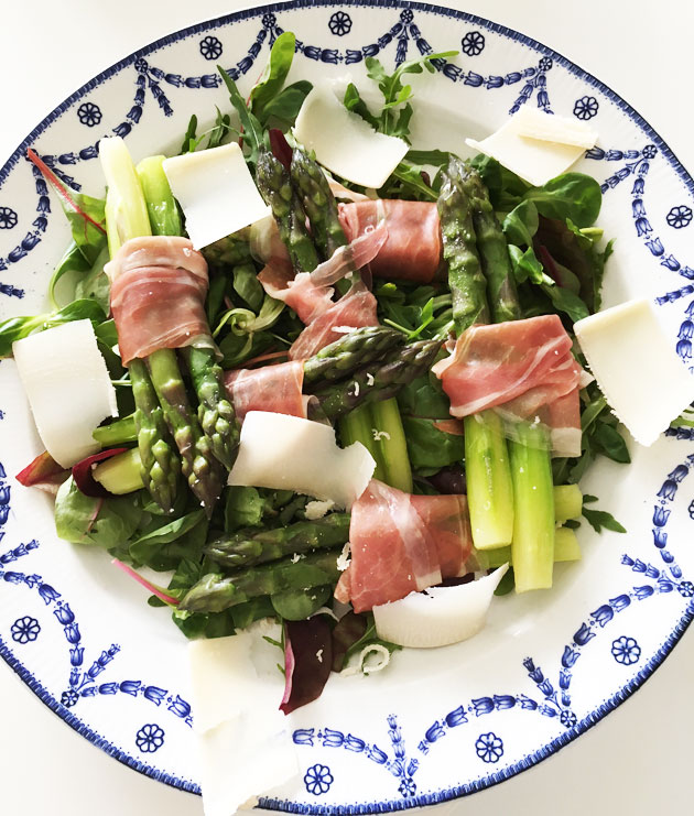 Parsaa, parmankinkkua ja parmesaania