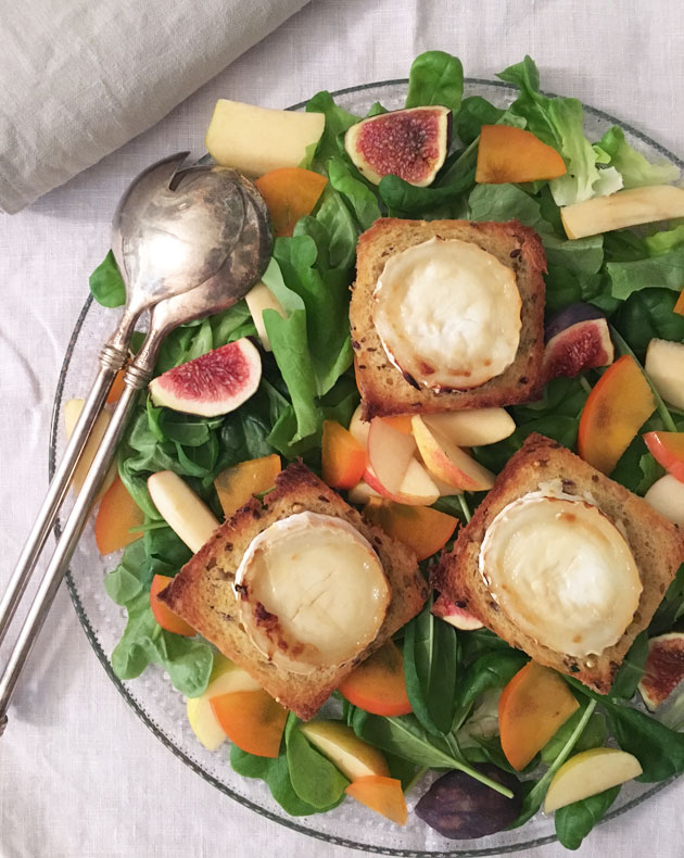 Omenainen vuohenjuustosalaatti