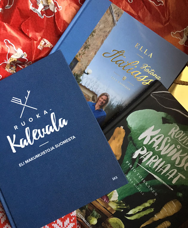 3 x keittokirja&nbsp;joululahjaksi