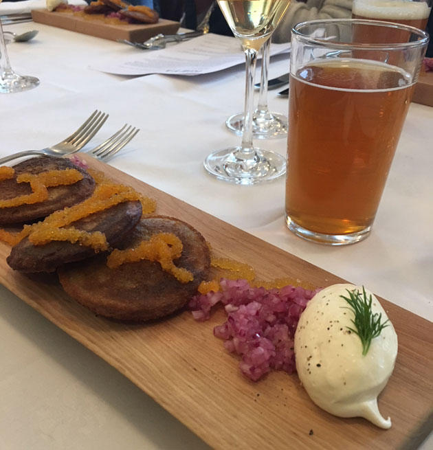 Ravintola Hieta, blinit ja Stuvari