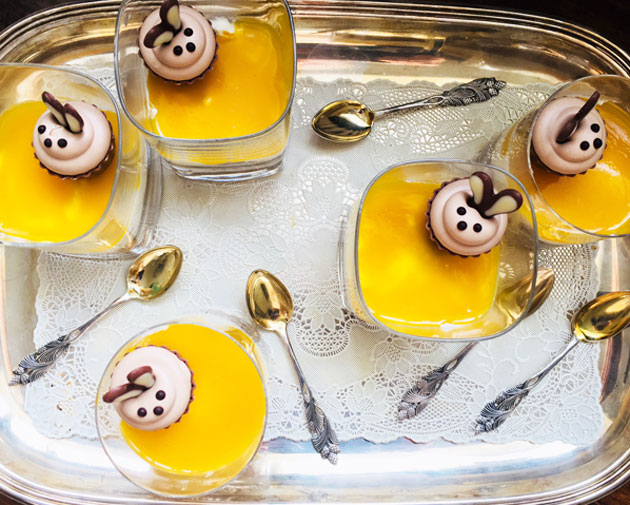 Sitruunalla maustetut juustokakut&nbsp;lasissa