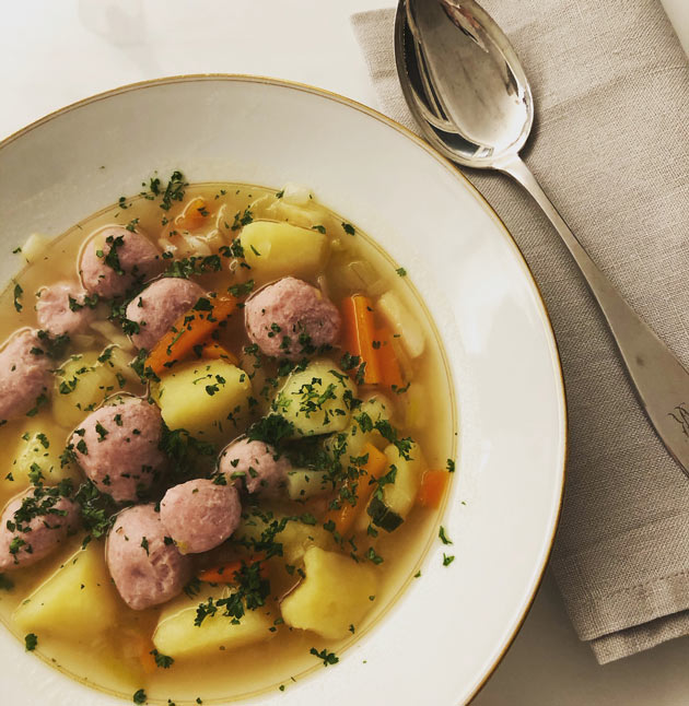 Siskonmakkarakeitto – helppo ja&nbsp;maukas