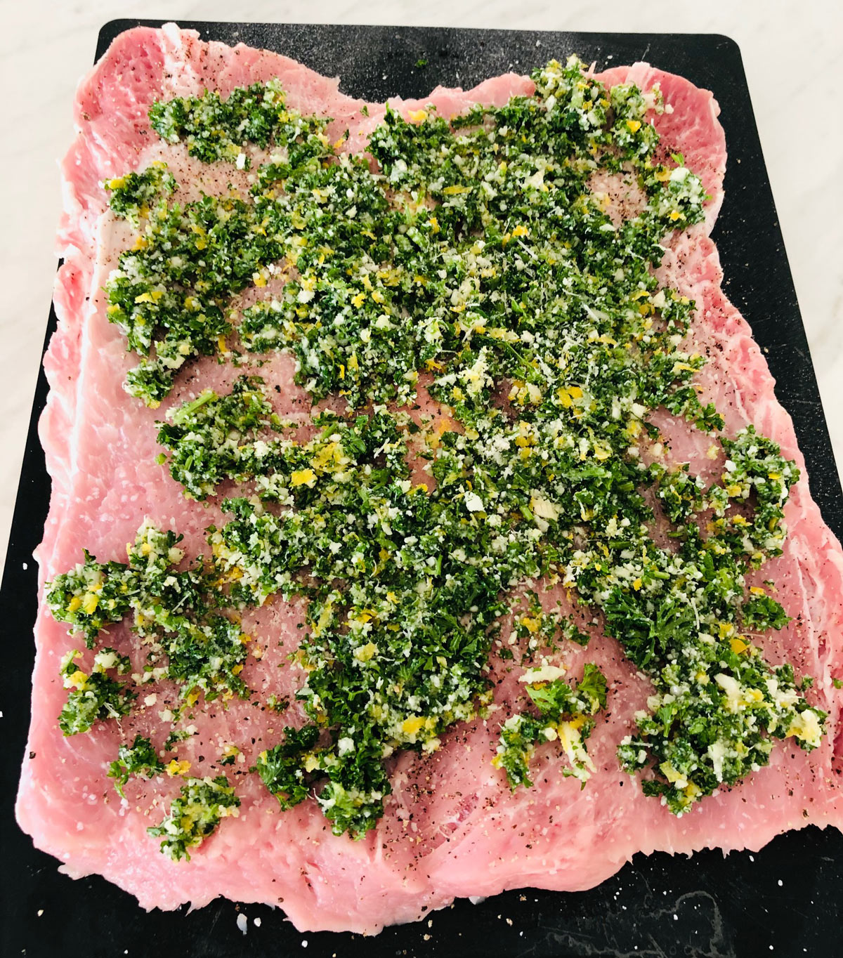 täytetty porsaan ulkofilee - aukileikattu filee