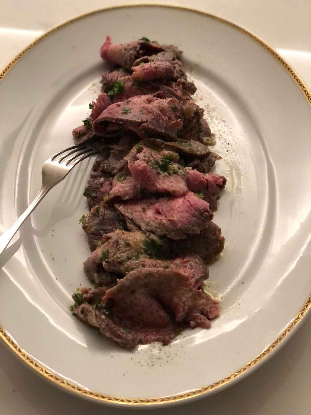 kaksoismarinoitu paahtopaisti