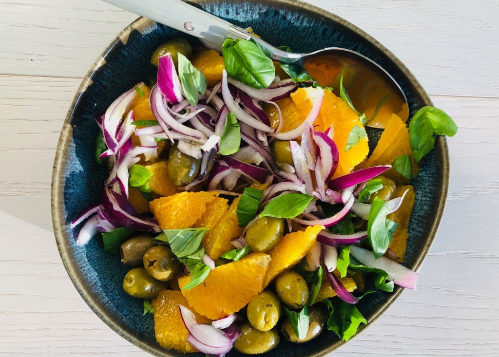 sisilialainen appelsiinisalaatti