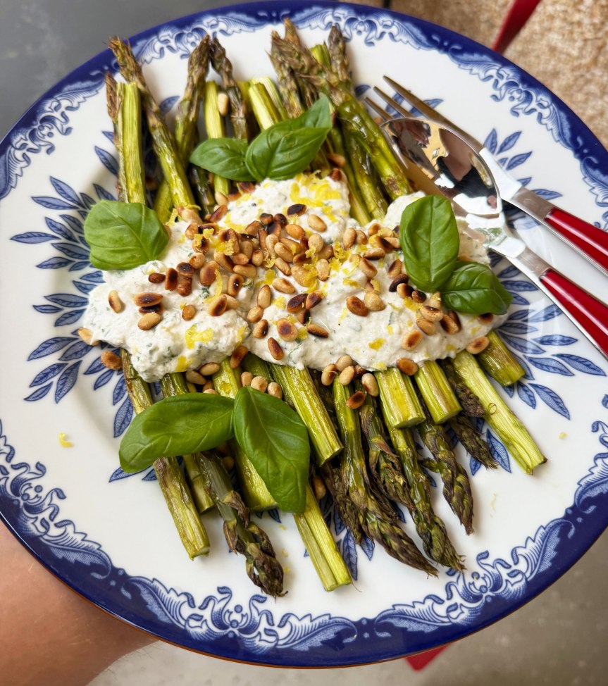 Parsa-burratasalaatti