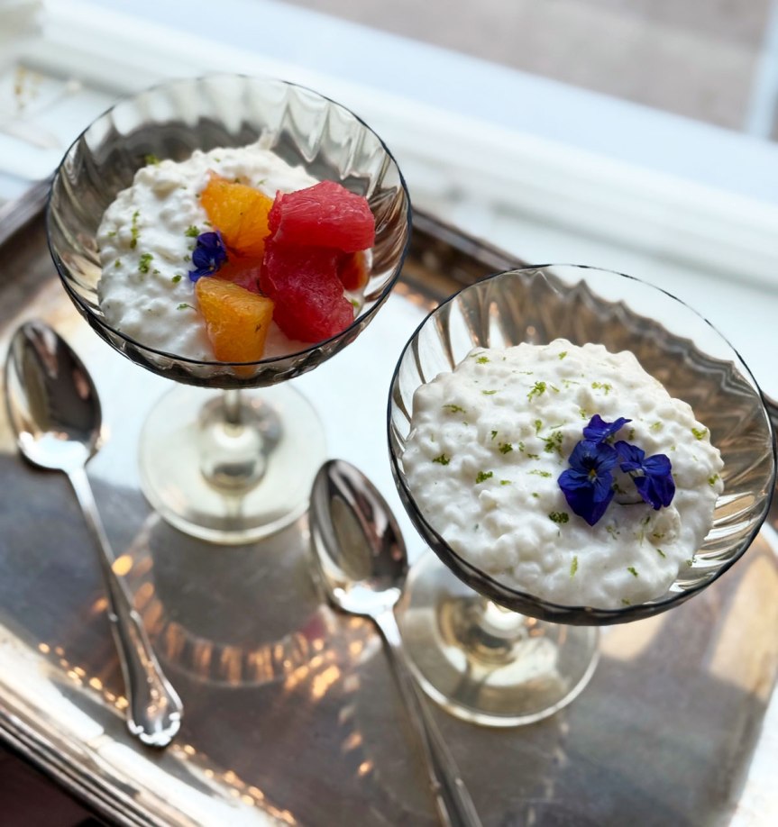 Maltan riisi ja sitrussalaatti